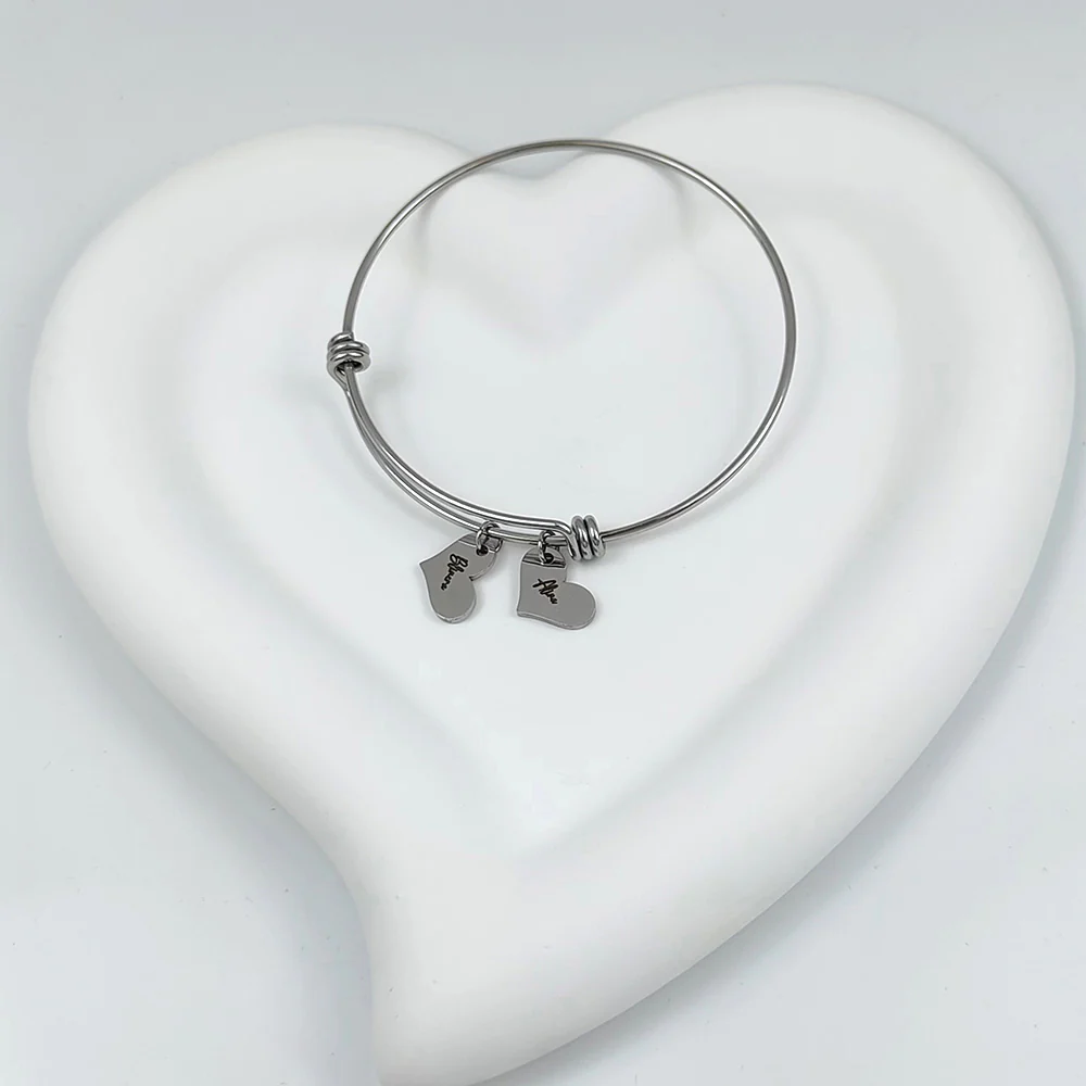 BRACELET COEURS JUSQU'À 9 PRÉNOMS - Image 3